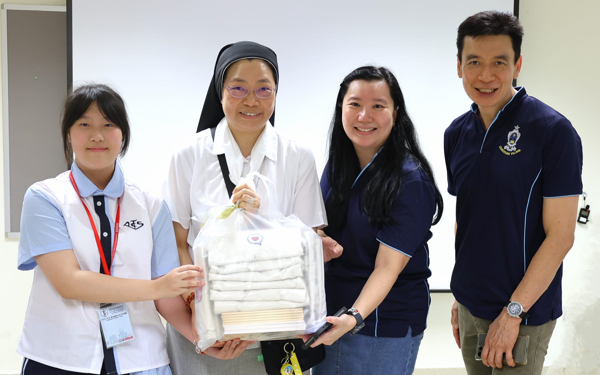 Pui Tak Canossian Primary School Visit